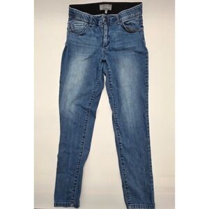 Wit & Wisdom Medium Wash Denim Jeans‎ with Button Zip Closure and Pockets 10